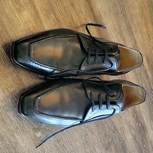 Moretti black dress shoes